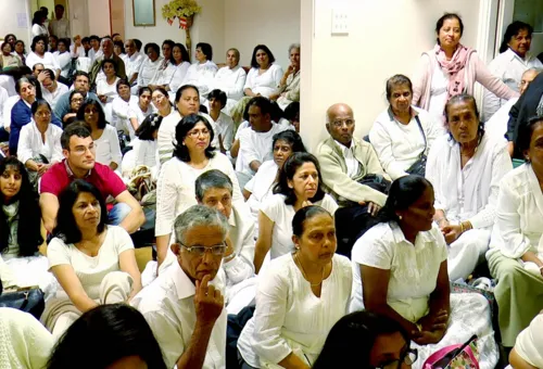 London Buddhist Vihara Kathina Pinkama