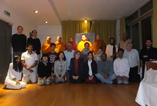 Buddhist Practice Gains Popularity at Cambridge University