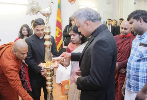 මිලාන් ශ්රී ලංකා කොන්සල් ජනරාල්...