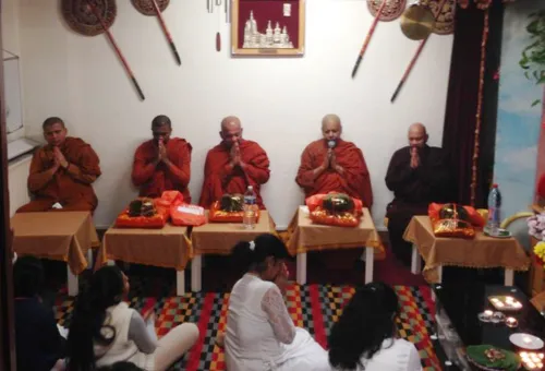 75 වසර සපුරන " යුරෝපයේ ලොකු හාමුදුරුවෝ"...