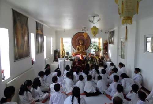 Children's Vesak Celebration at Jethavana Buddhist Vihara, Birmingham 2016