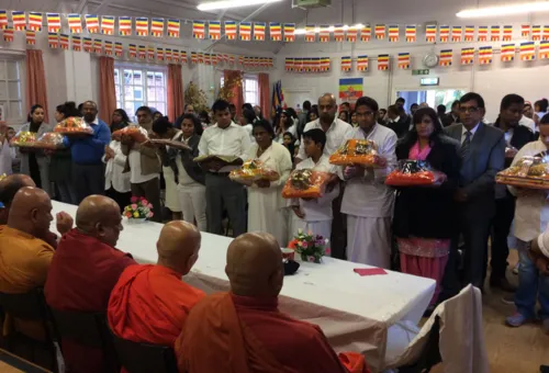 Letchworth Dhamma Nikethanaya - Annual Kathina Ceremony 2016