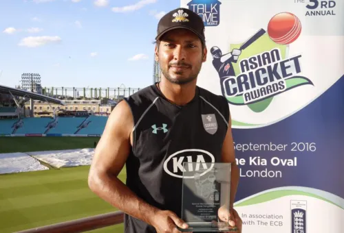 සංගක්කාරට තවත් සම්මානයක්