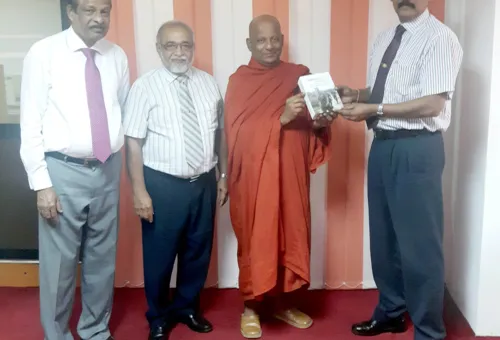 නන්දිකඩාල් කෘතිය ප්‍රංශ නාහිමිට...
