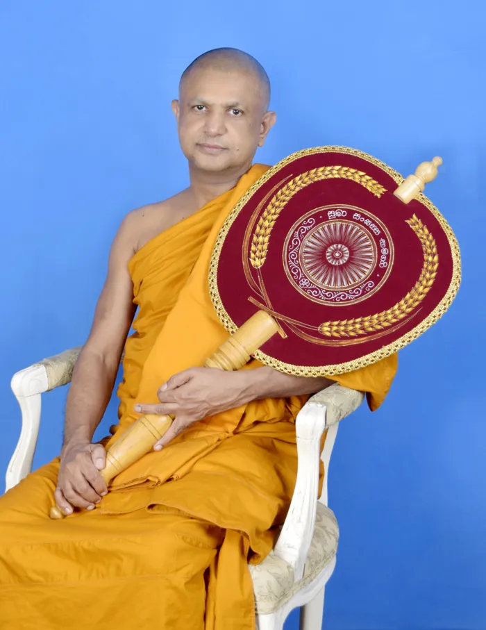 ජර්මනියේ ප්‍රධාන අධිකරණ සංඝ නායක ධුරයෙන් පිදුම් ලබන රත්මලේ පුඤ්ඤරතන මාහිමි.