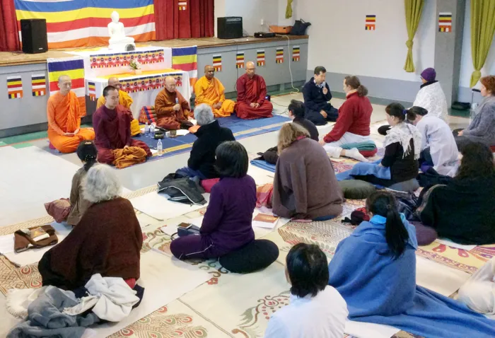 පාස්කු සතියේදී ස්විට්සර්ලන්තයේ භාවනා වැඩ සටහනක්