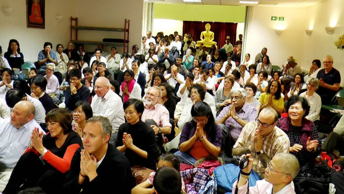 ලන්ඩනයේ භික්ෂුනීන් ආරාමයක් ඉදිවෙයි