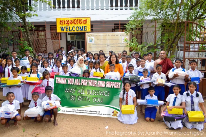 ලන්ඩනයේ අතුල දස්සන පන්සලෙන් සමාජ සත්කාරයක්