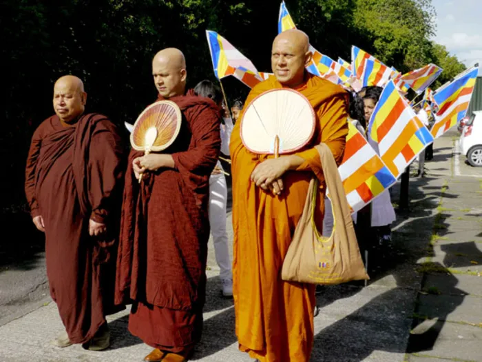 උඩුවේ හිමි ලන්ඩනයේ.