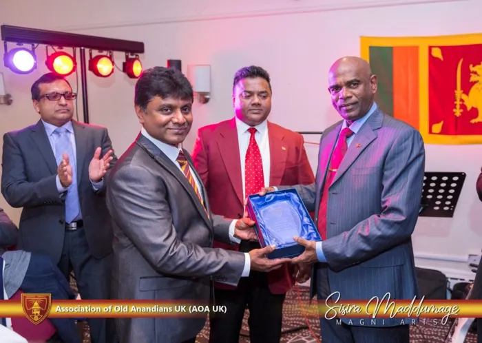 Army Commander Lieutenant General Mahesh Senanayake was felicitated in London by Ananda College old boys
