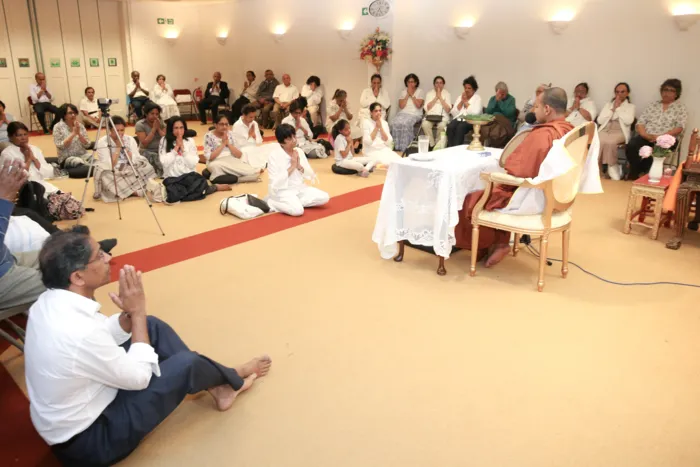 Dammassawana sermon at London Buddhist Vihara