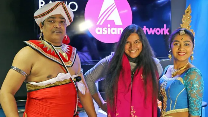 Dilini Seneviratne takes Kandyan Dancing to BBC Asian Network