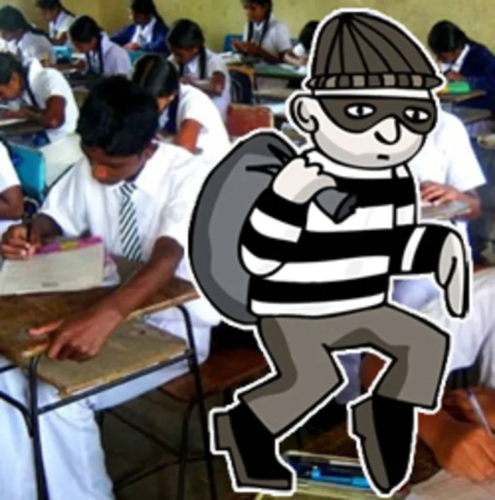 Student turned thief in Gampola