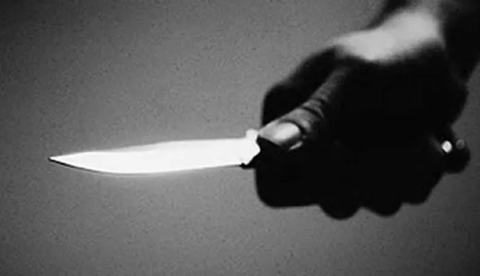 Three stabbed near Hulftsdorp Courthouse