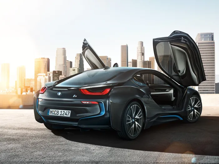 BMW i8