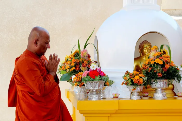 පැරිස් විහාරයට නව ස්ථුපයක්