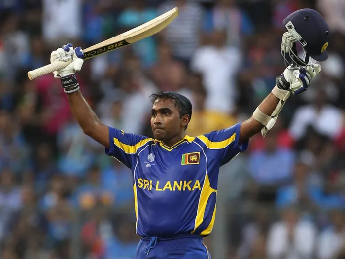 Jayawardene pushes case to open