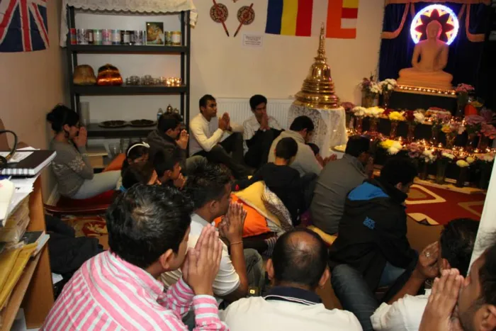 මෛත්‍රීට ජය පතා ලන්ඩනයේ අධිෂ්ඨාන පූජාවක්