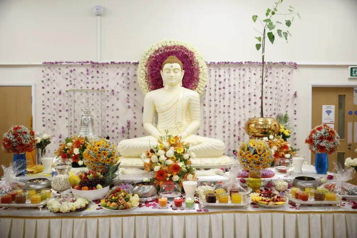 Siri Gauthama Dhathu wandanaawa at Mahamevnawa Stanmore Branch