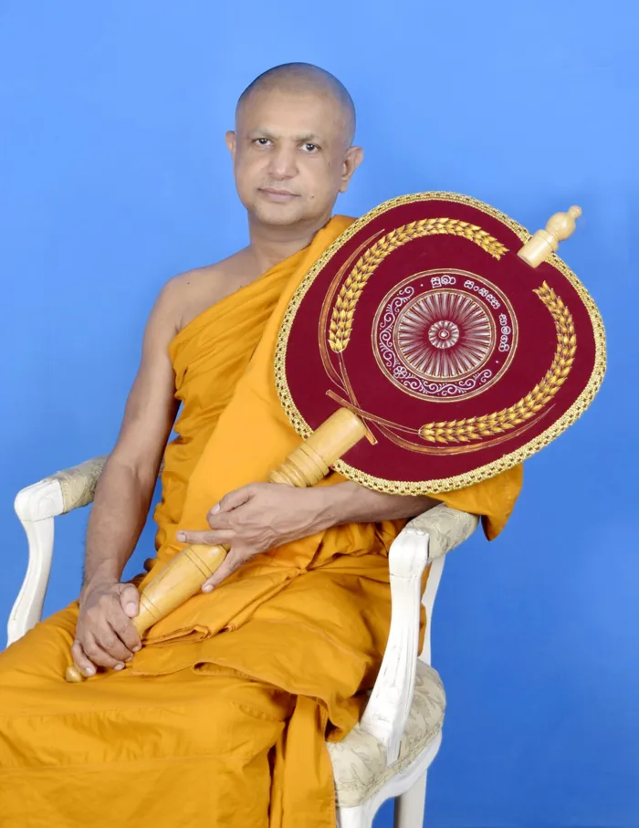 ජර්මනියේ ප්‍රධාන අධිකරණ සංඝ නායක ධුරයෙන් පිදුම් ලබන රත්මලේ පුඤ්ඤරතන මාහිමි.