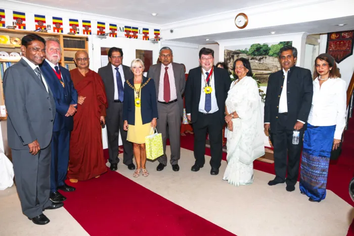Mayor of Ealing Visits London Buddhist Vihara
