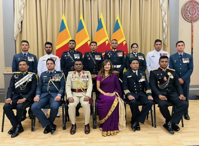 Sri Lankas Tri Forces Participate at the Queens Platinum Jubilee Pageant