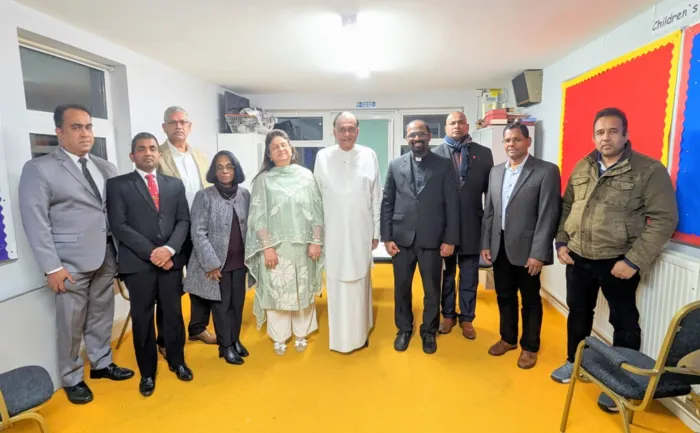 Sri Lanka High Commissioner Rohitha Bogollagama visited the Sri Lankan Catholic Chaplaincy in the United Kingdom
