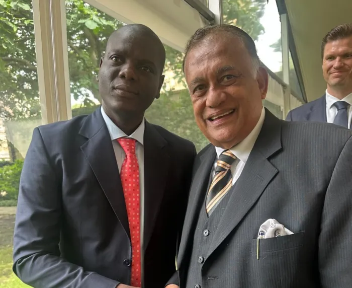 High Commissioner Rohitha Bogollagama meets the South African Minister of International Relations and Cooperation