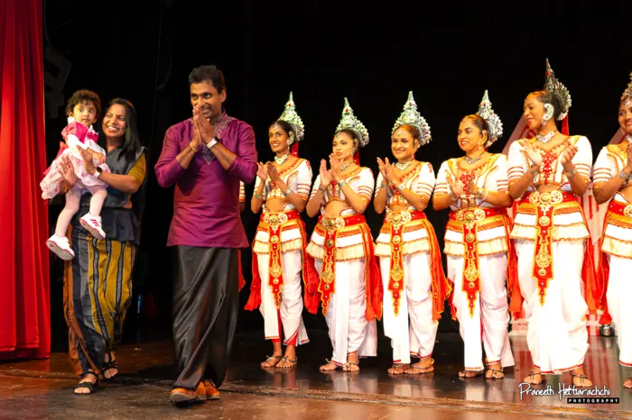Pahim Path Mangalya (පාහිම්පත් මංගල්‍යය) by Aththanayaka Dance Academy, London, UK